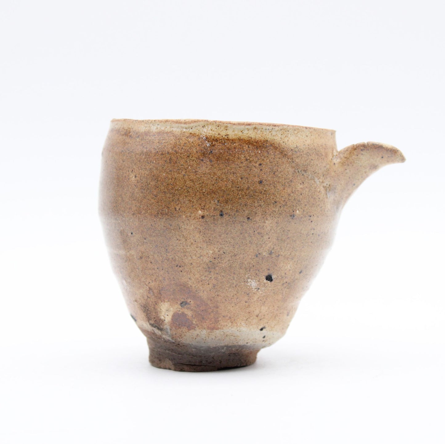 Kohiki Lipped bowl 606_Yoshio Kangawa