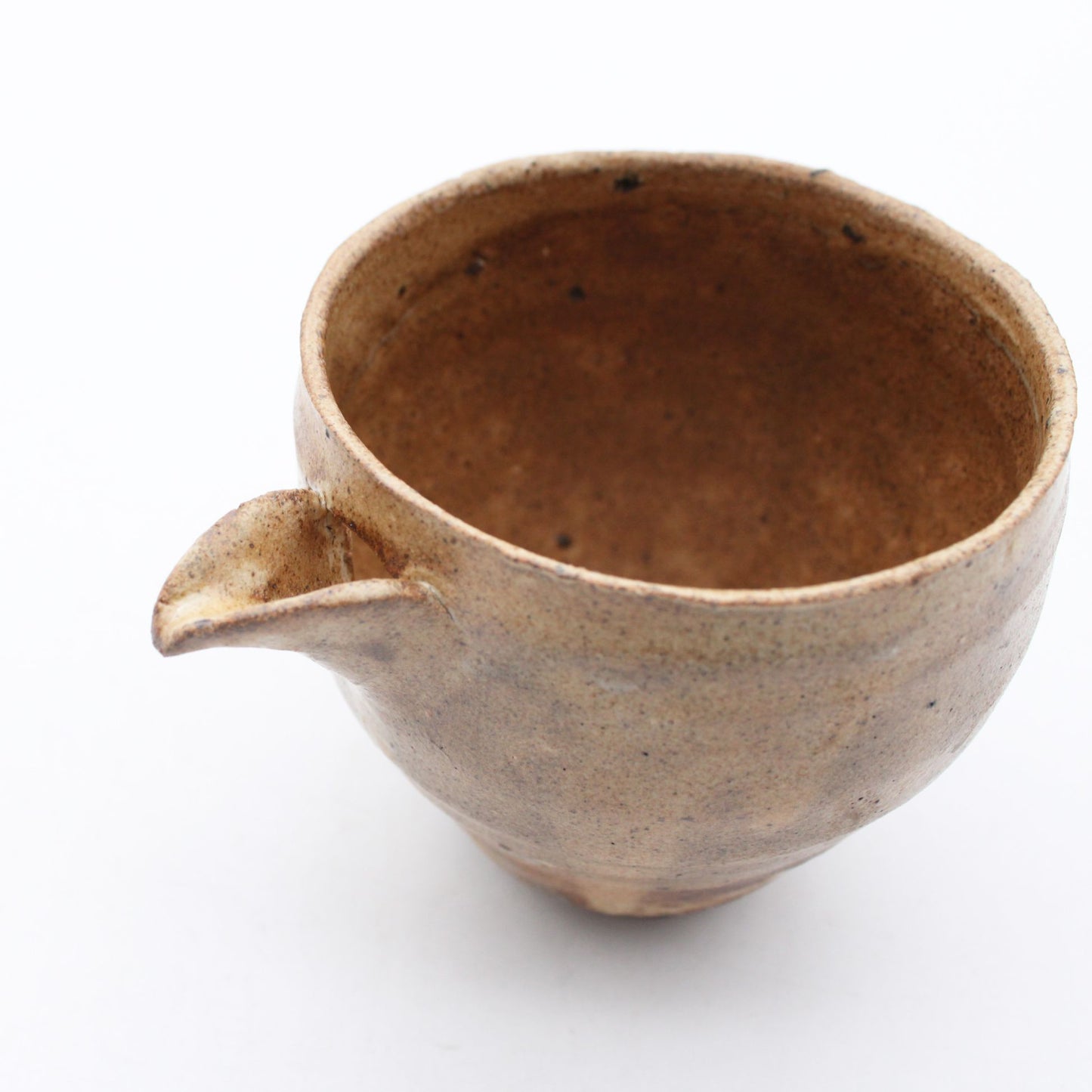 Kohiki Lipped bowl 606_Yoshio Kangawa