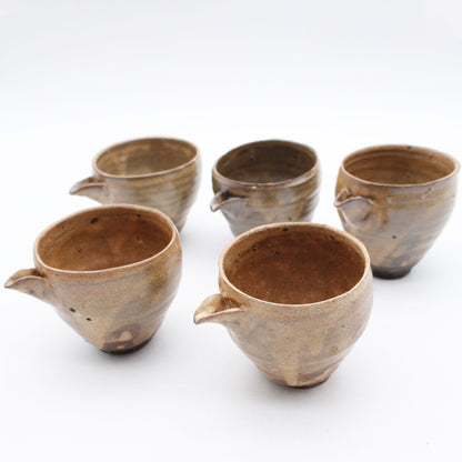 Kohiki Lipped bowl 606_Yoshio Kangawa