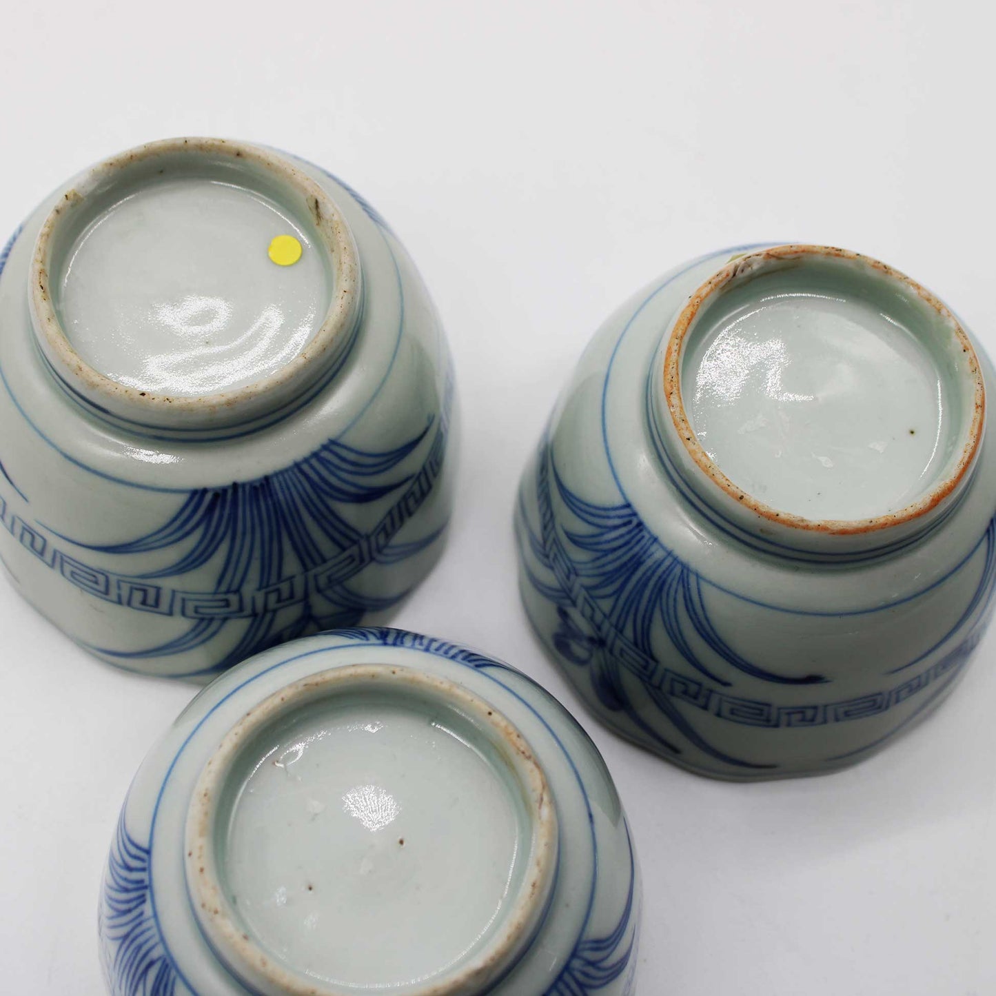 ANTIQUES Tea Cup B_512