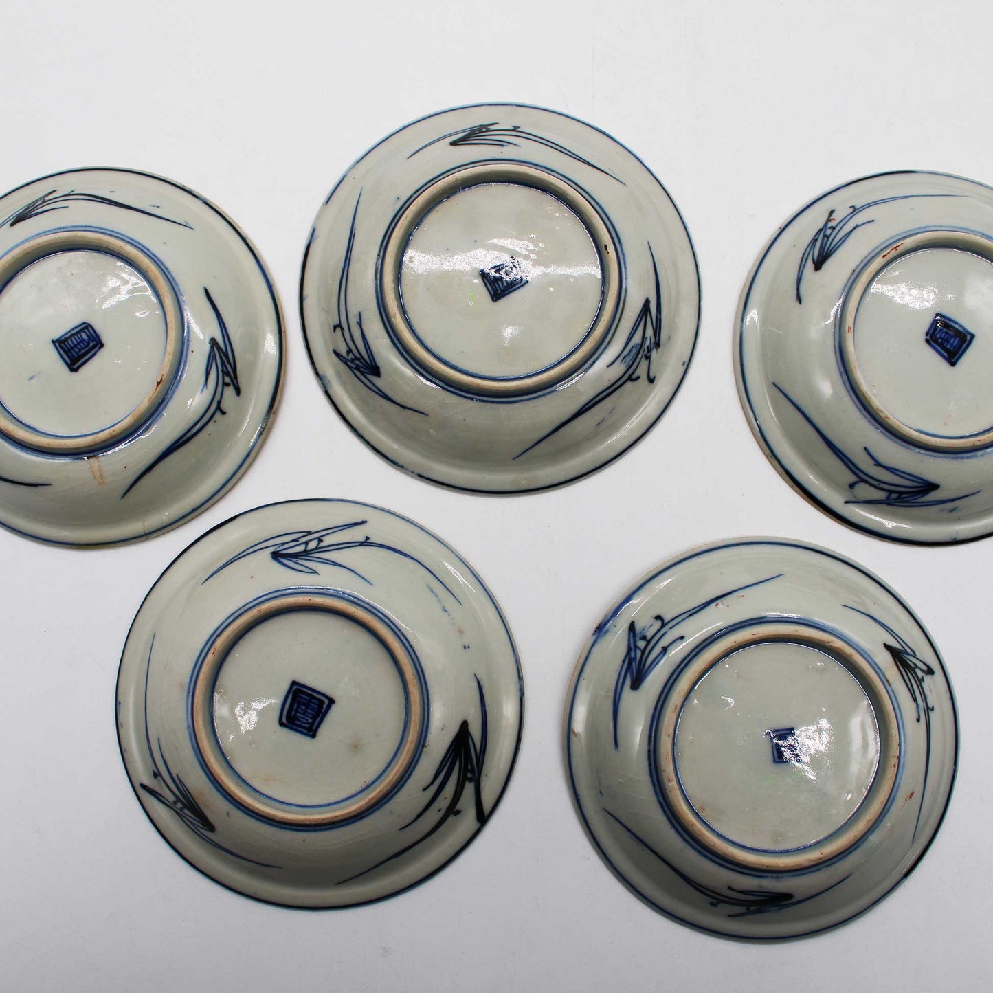 ANTIQUES Small plate N_512