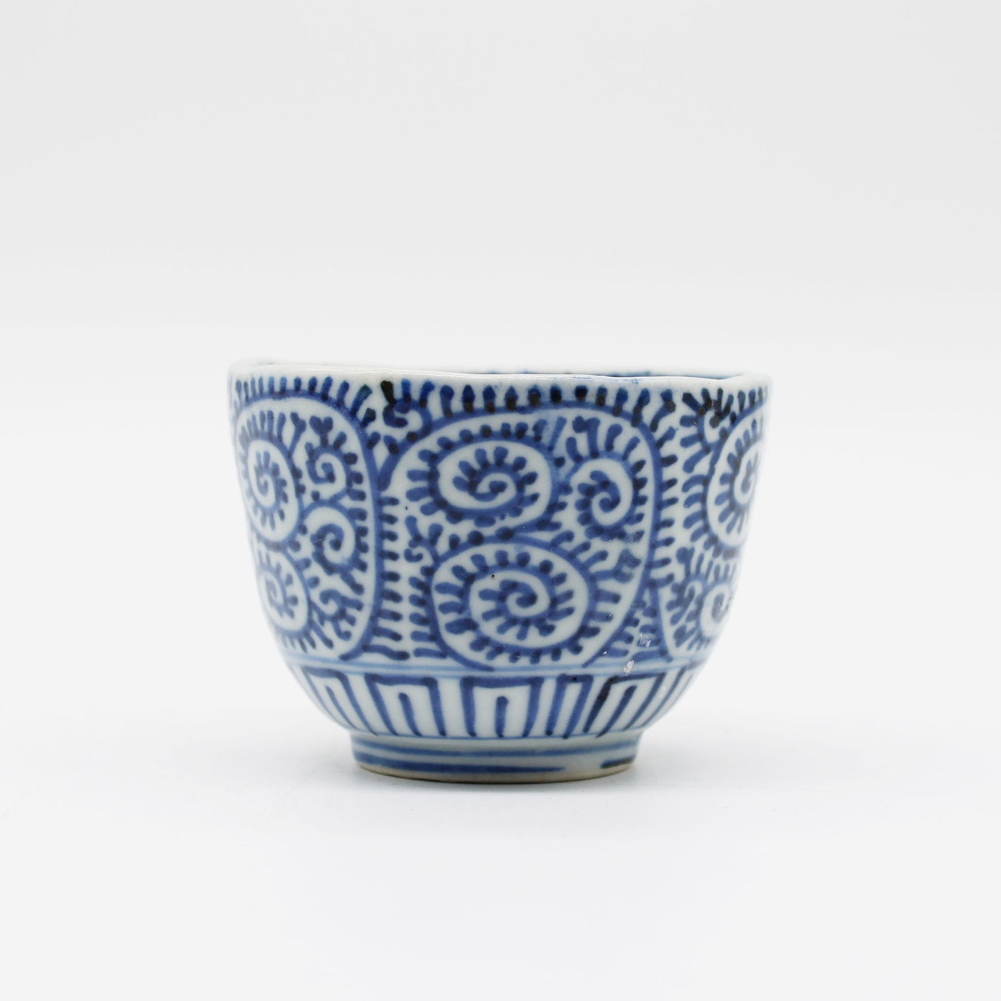 ANTIQUES Tea Cup D_512