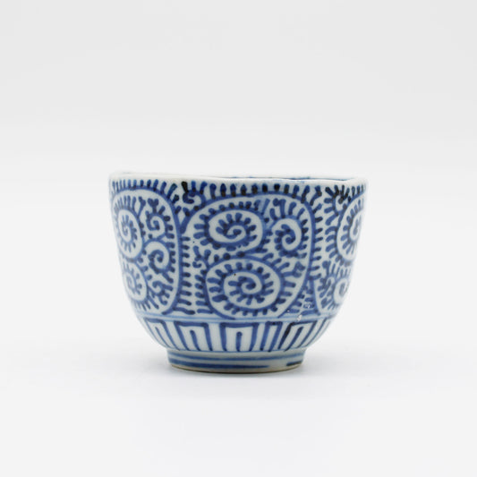 ANTIQUES Tea Cup D_512