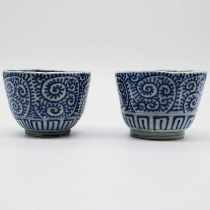 ANTIQUES Tea Cup D_512