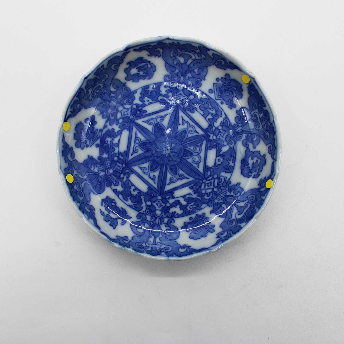 ANTIQUES Small plate E_512