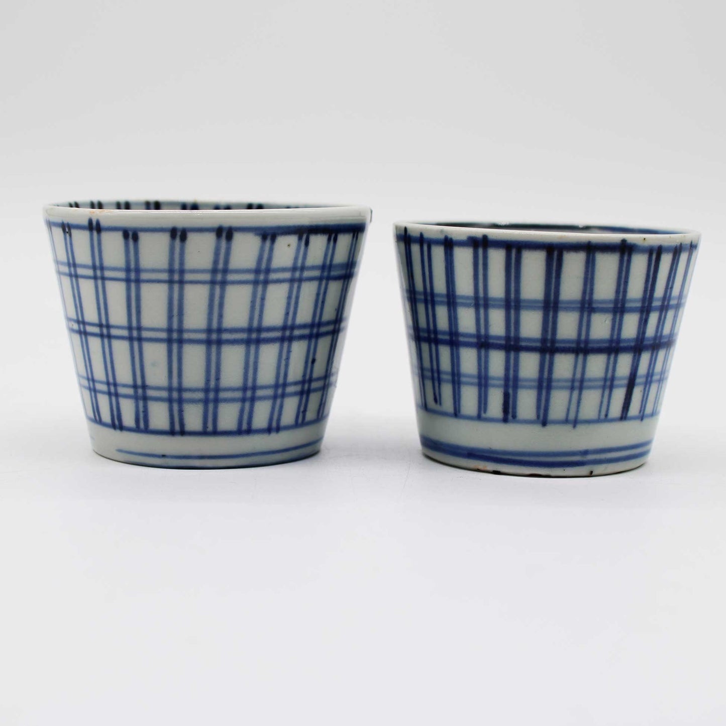 ANTIQUES Sake cup B_512