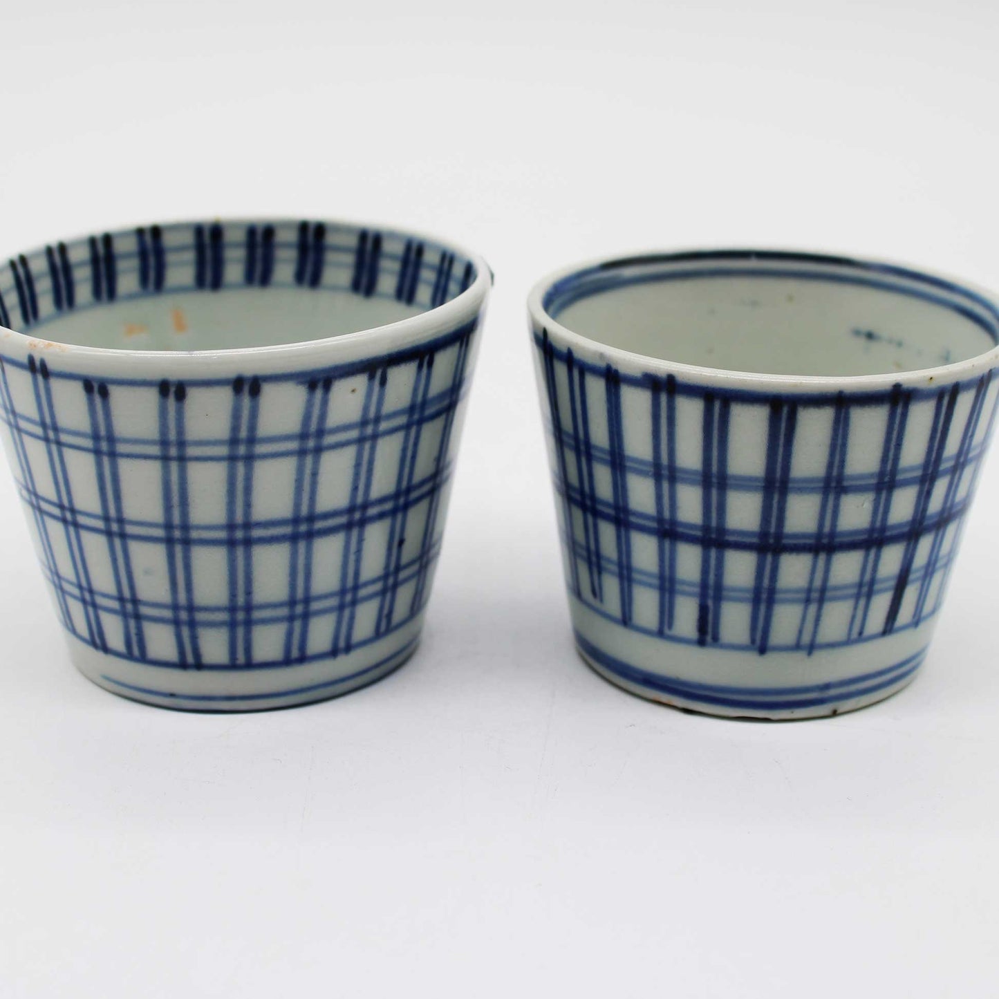 ANTIQUES Sake cup B_512