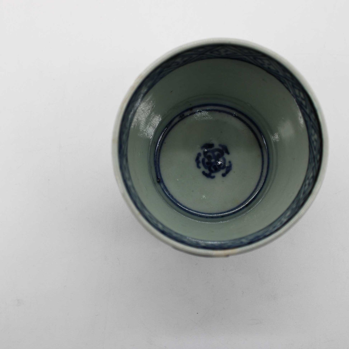 ANTIQUES Sake cup D_512