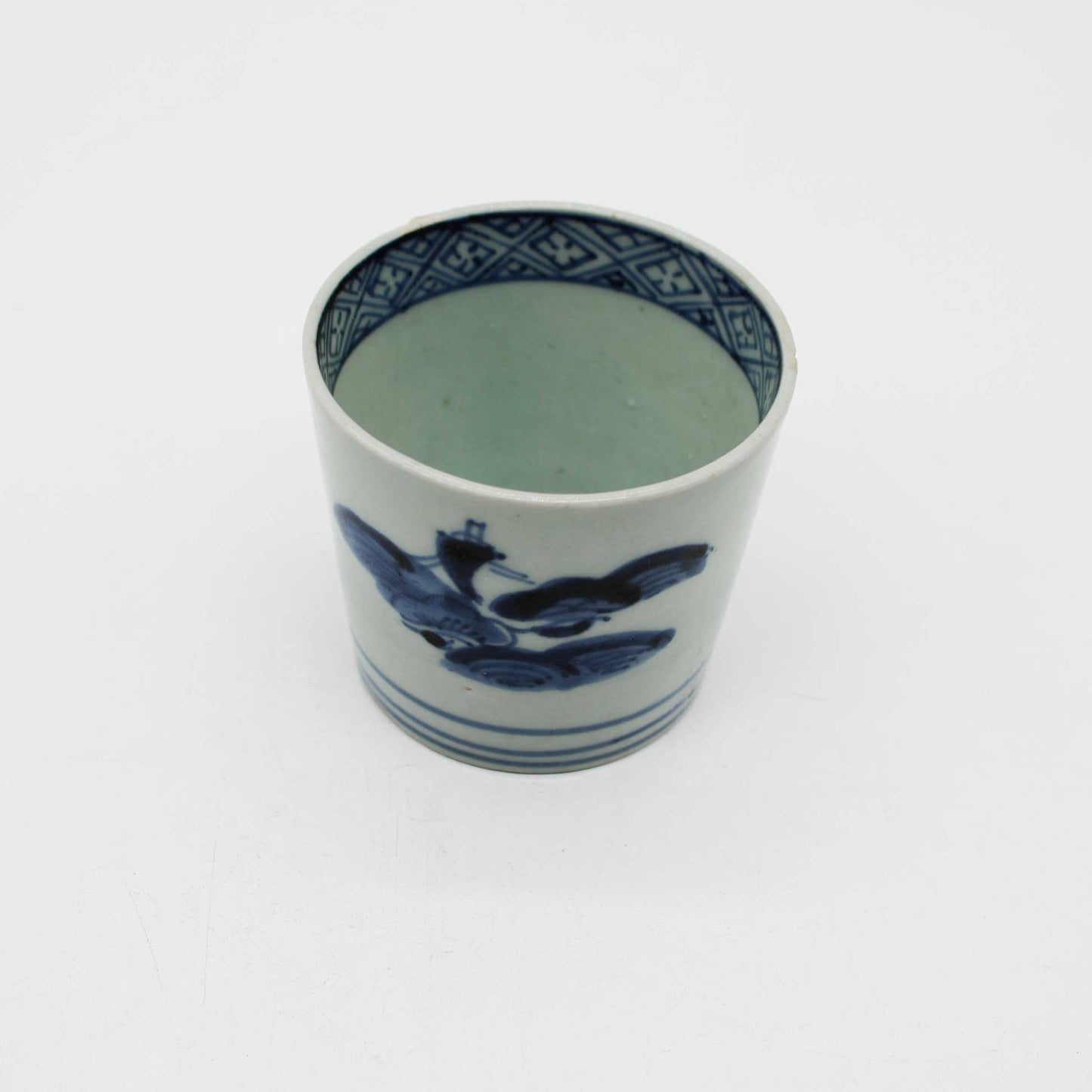 ANTIQUES Sake cup D_512