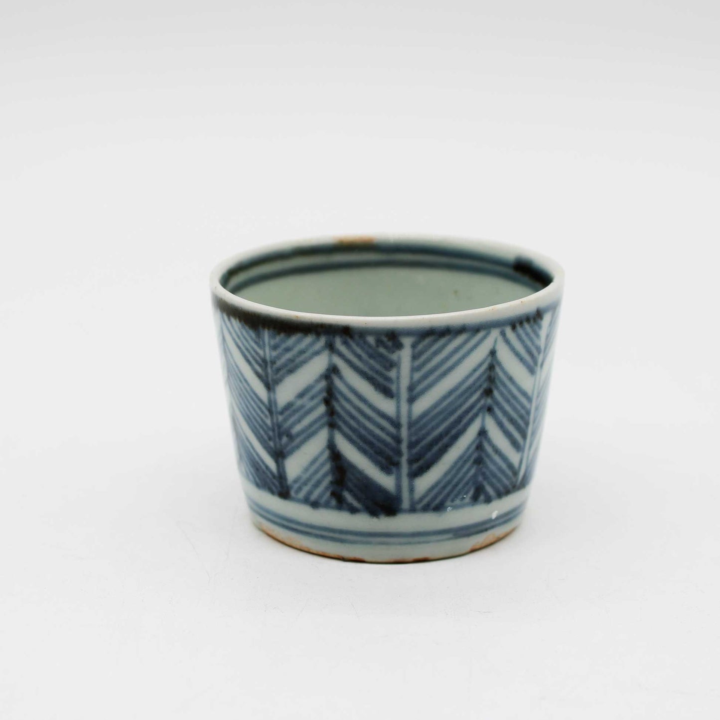 ANTIQUES Sake cup C1_512