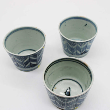 ANTIQUES Sake cup C1_512