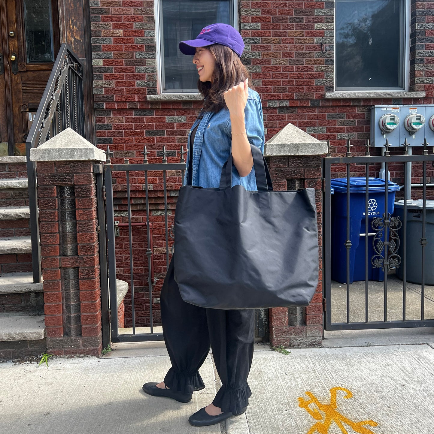 SHOULDER TOTE  L Black Aeta_NY17