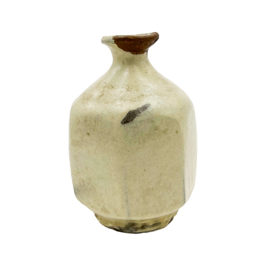 Sake Bottle_Shigeyoshi Morioka 12