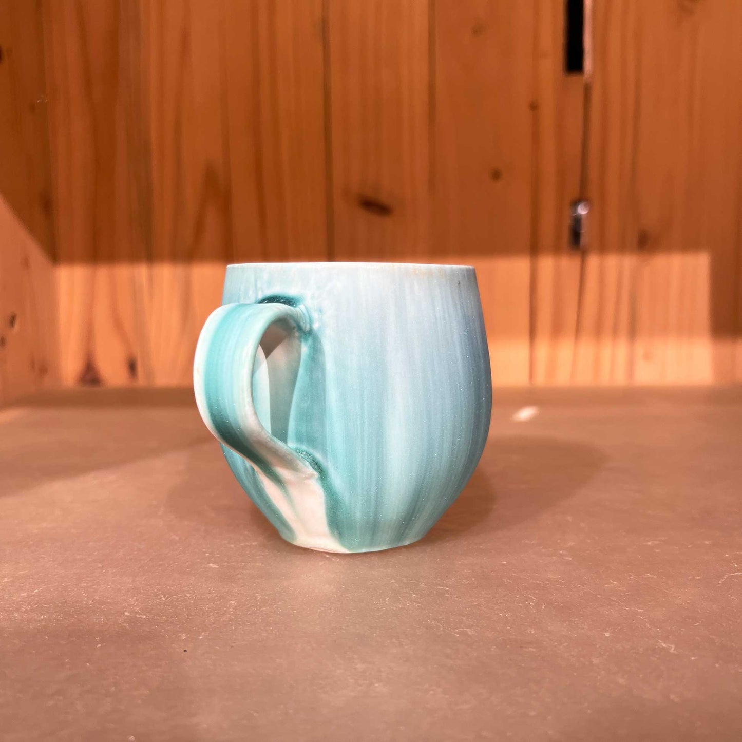 Mug 511A_Ryuji Iwasaki