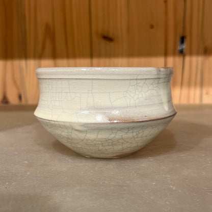 Tea Bowl Crackle Kohiki 511A_Fuminari Araga
