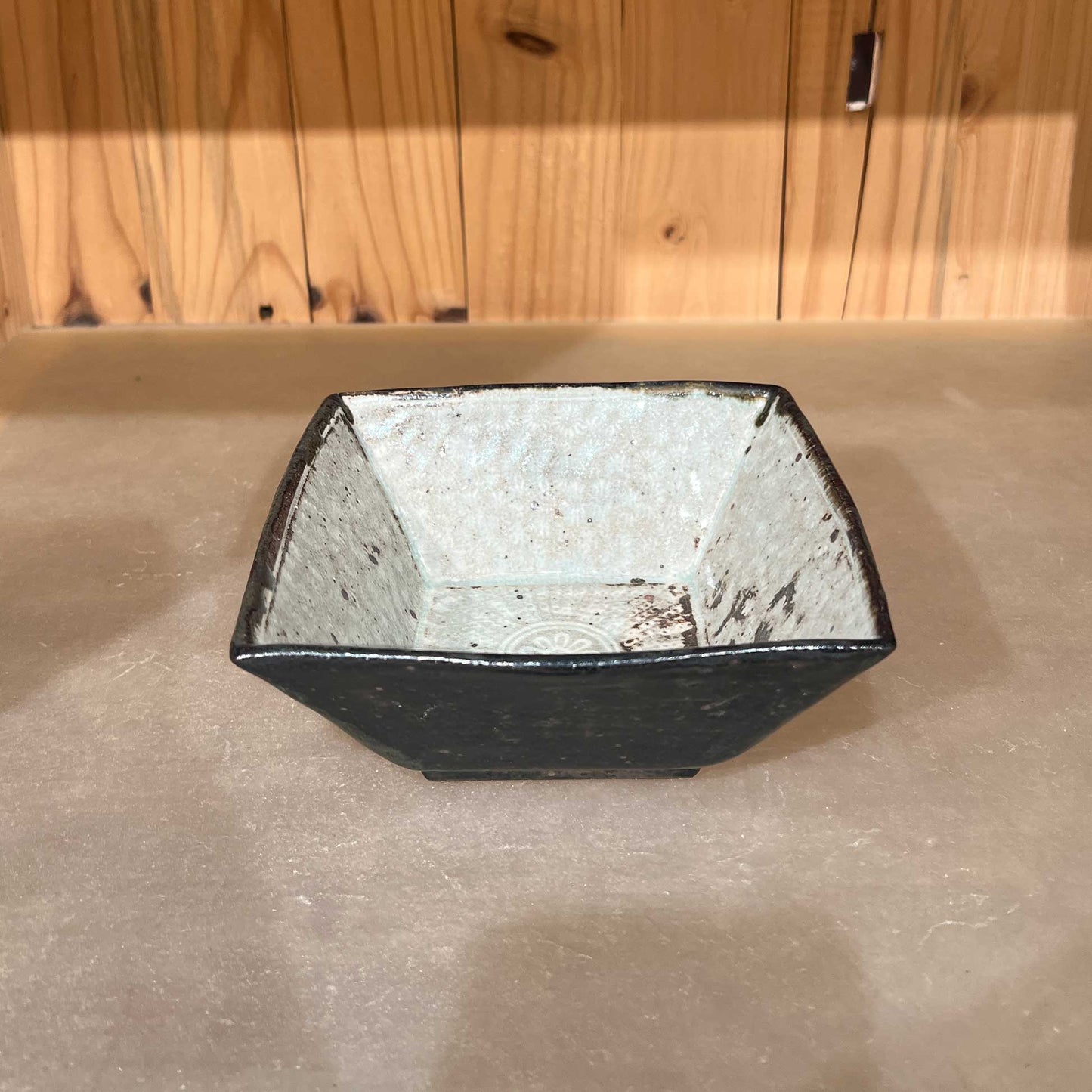 Square Bowl Mishima Black Glaze 511A_Mutsuhiko Shimura