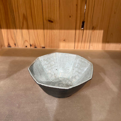 Octagonal Bowl Mishima Black Glaze 511A_Mutsuhiko Shimura