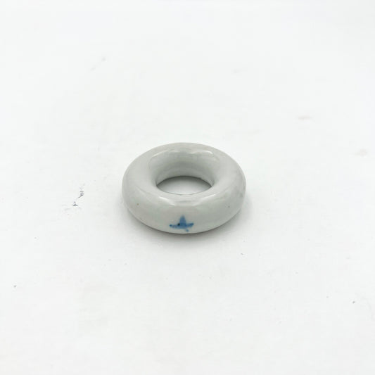 Japanese antique White porcelain ring