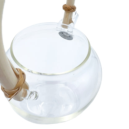 Glass teapot with Akebi Vine Handle