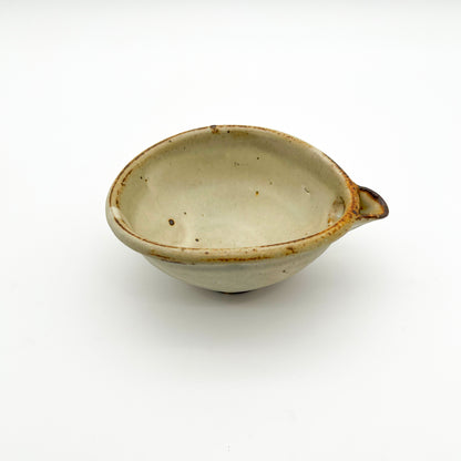White Glazed Spouted Bowl_Ryutaro Yamada