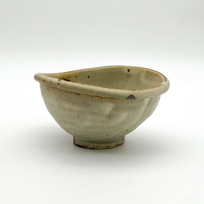 White Glazed Spouted Bowl_Ryutaro Yamada
