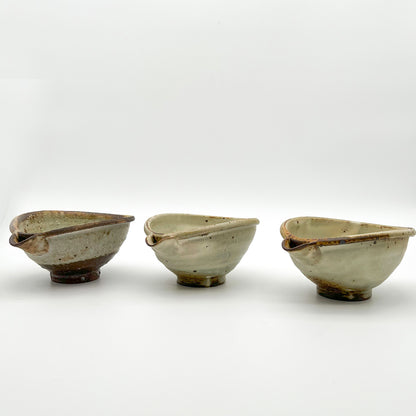 White Glazed Spouted Bowl_Ryutaro Yamada