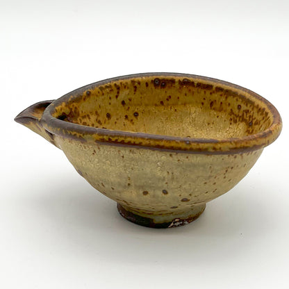 White Glazed Spouted Bowl_Ryutaro Yamada