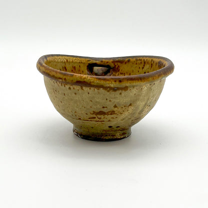 White Glazed Spouted Bowl_Ryutaro Yamada
