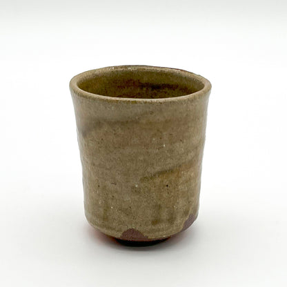 Ash Glazed Tall Teacup_Ryutaro Yamada