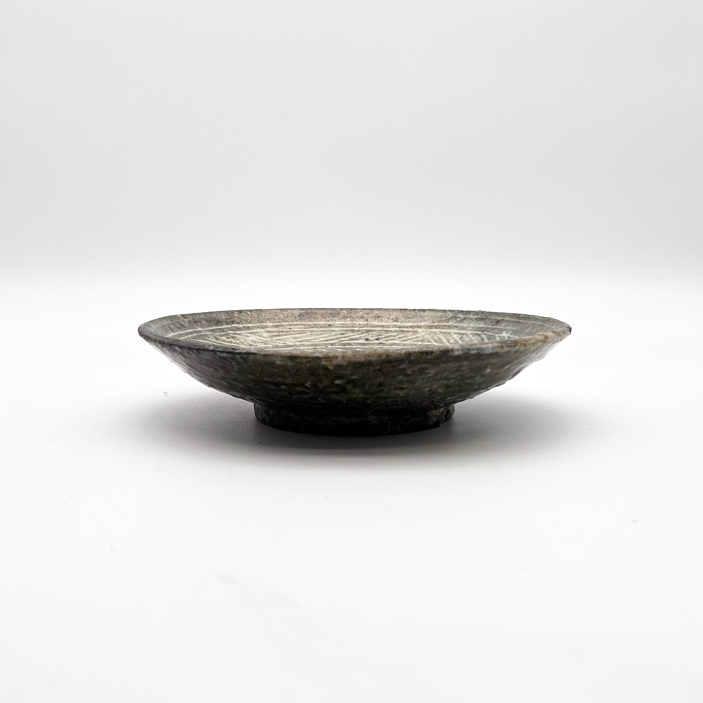 PLATE White Mishima 6-inch Plate C6