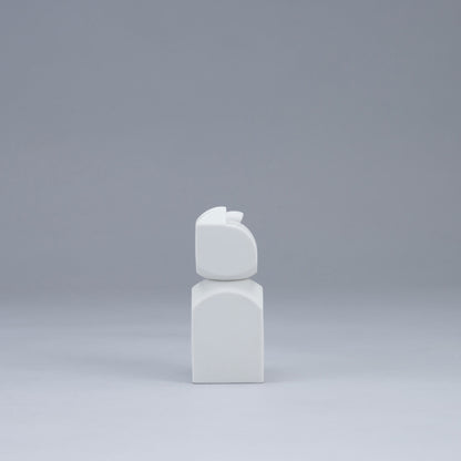 MAG MANEKI White S
