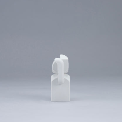 MAG MANEKI White S