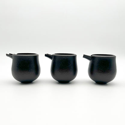 Bell-Shaped Spouted Bowl BK