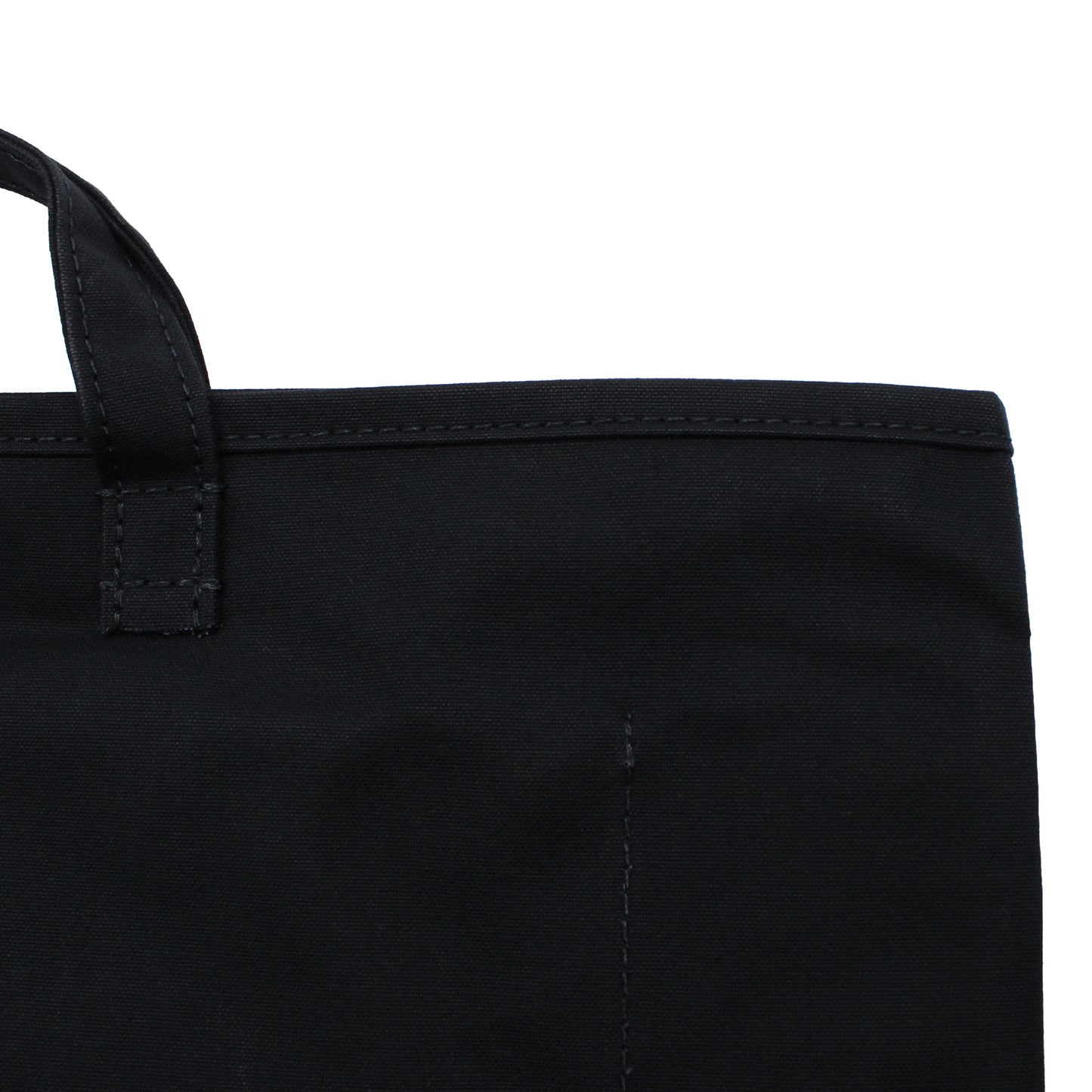 This is a(n) Base Tote M