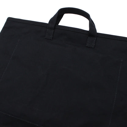 This is a(n) Base Tote M