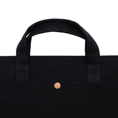 This is a(n) Base Tote XL