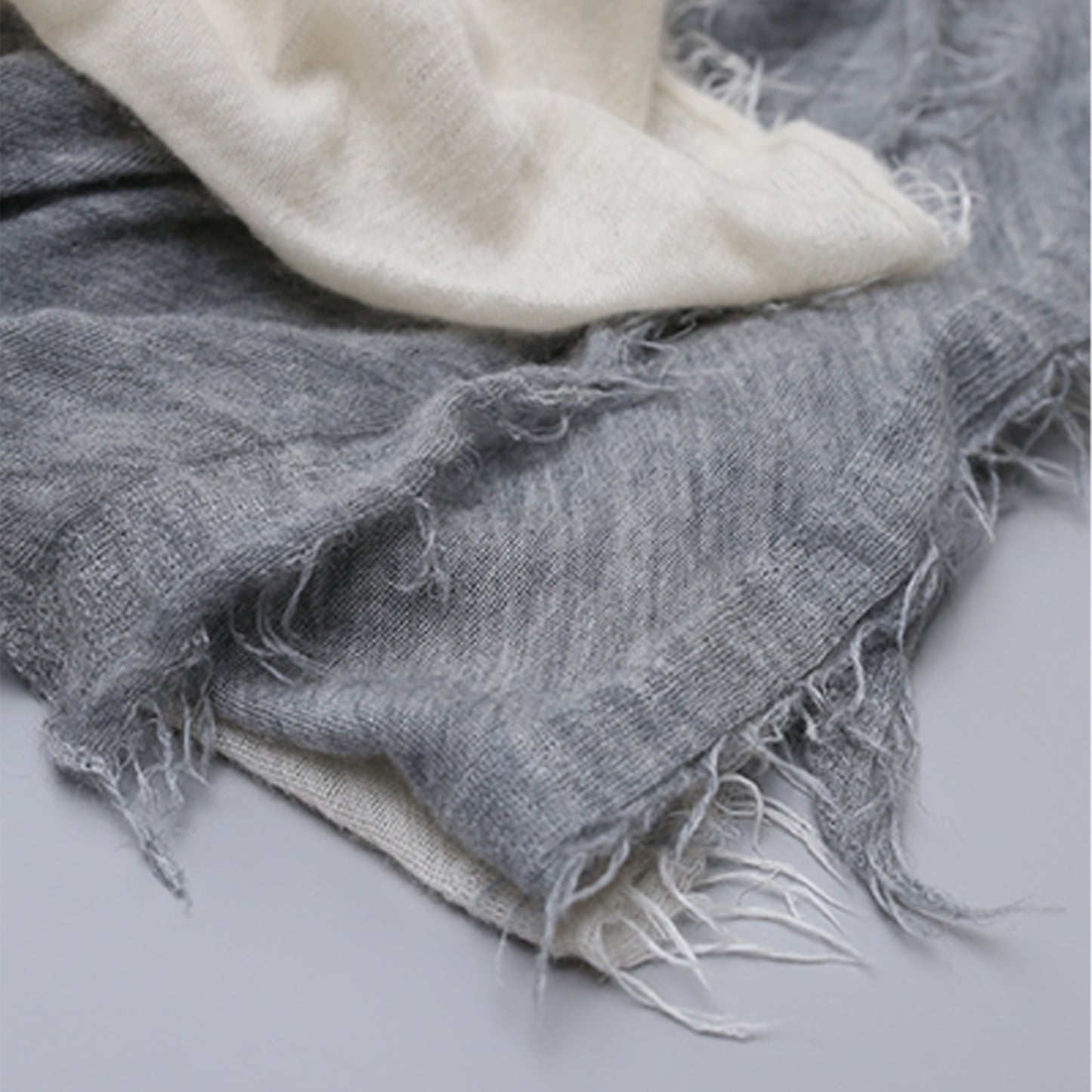 Scarf LOVE DUO_GRISAL