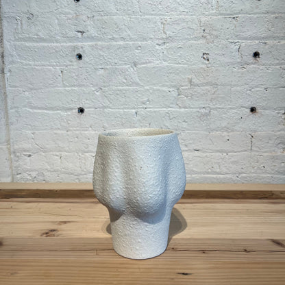Shiho Hayashi Vase 4 White