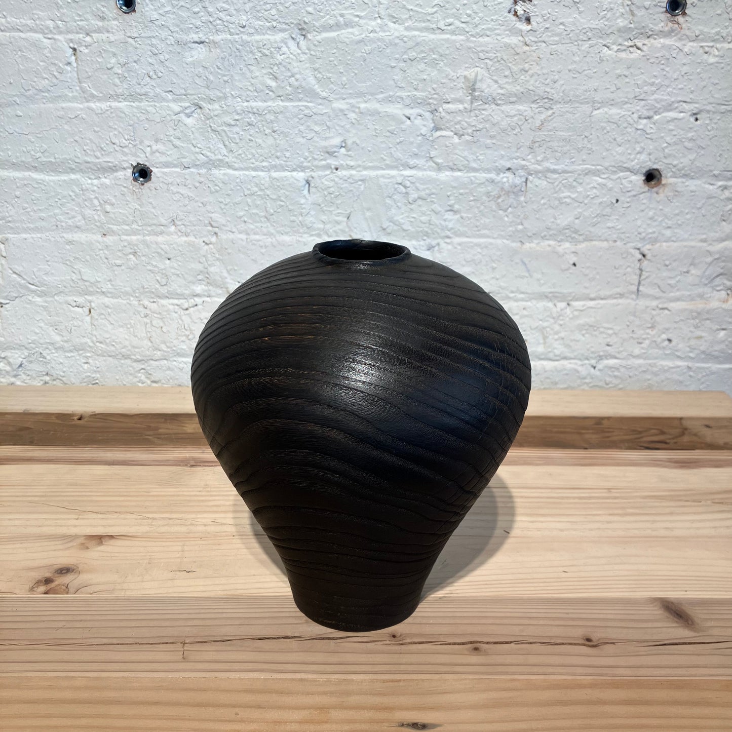 Kuri Vase 9