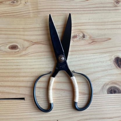 Cutting scissors Rattan